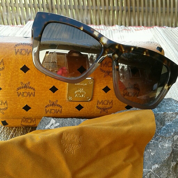 MCM Accessories - RESERVED <NOT AVAILABLE >